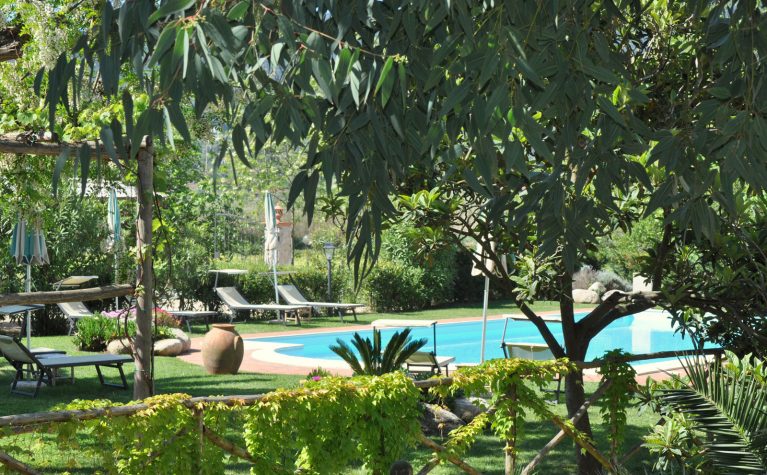 Hotel Tirrena - Country & Bike Hotel