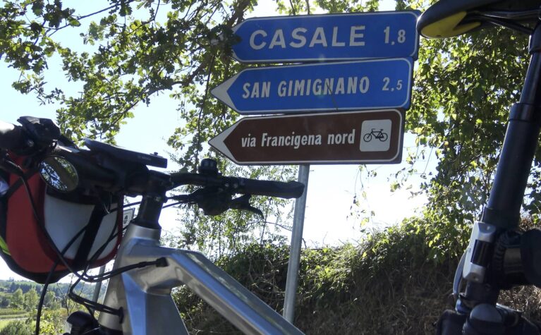 Hotel Casolare Le Terre Rosse