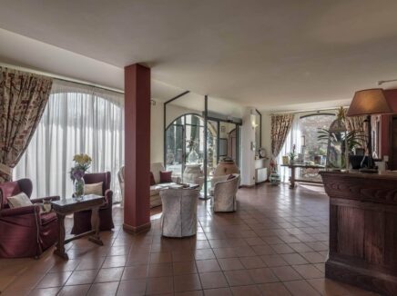 Hotel Casolare Le Terre Rosse