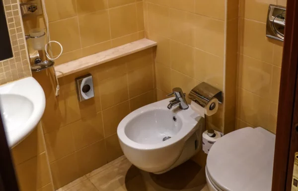 Dreibett-/Vierbettzimmer mit Meerblick