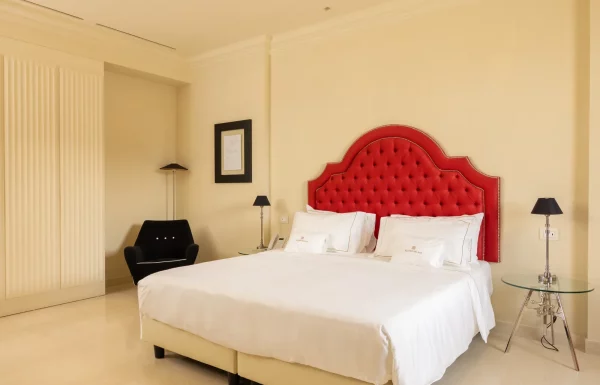 Room Deluxe