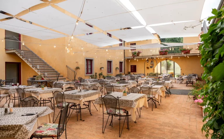 Hotel Casolare Le Terre Rosse