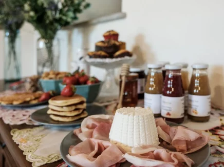 Casa BART Bike & Outdoor Hospitality