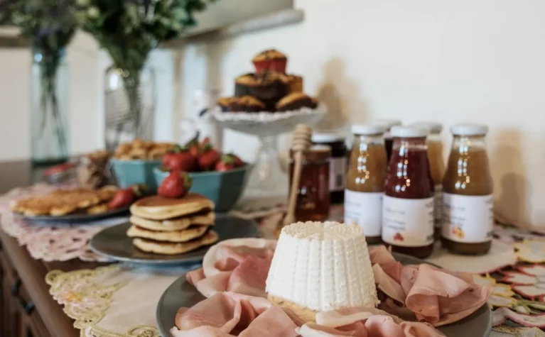 Casa BART Bike & Outdoor Hospitality