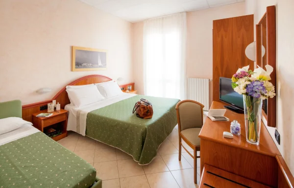 Dreibettzimmer